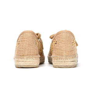 Alpargatas con cordones trenzados de yute OEM ODM con forro de rafia transpirable, zapatos planos informales naturales para mujer para la comodidad de Primavera/Verano - Product Image 3