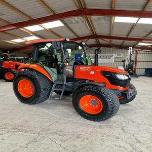 Tracteur agricole Kubota M7060 en stock, à vendre. Excellent état de fonctionnement, idéal pour tous types d'agriculture. - Product Image 1