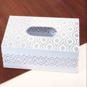 Boîte à mouchoirs en métal blanc moderne avec design découpé au laser pour la décoration de la maison, boîte à mouchoirs décorative en fer - Product Image 1