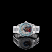 Montre élégante personnalisée avec diamants Moissanite et détails en pierres étincelantes pour un usage quotidien, disponible au meilleur prix