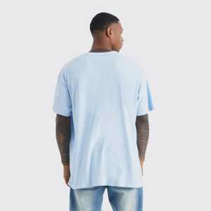 T-shirt homme personnalisé imprimé, style streetwear et running, manches courtes, matière respirante et douce. - Product Image 2