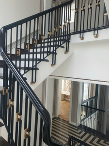 Porte en fer de luxe de style européen, design français moderne, en acier massif 14x14mm, résistante à l'eau, à poser au sol, pour villas et hôtels, garantie 3 ans - Product Image 5