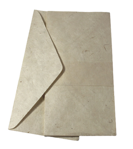 Carta di Colore Naturale Realizzata con Fibra di Lokta Utilizzata nei Monasteri Buddisti da Centenari Anni, Set di Buste - Product Image 1