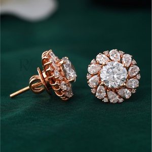 Pendientes de Diamantes Florales con Halo de 3.61 CT, Cultivados en Laboratorio, Oro Rosa de 14K, Cierre de Rosca, para Fiestas, Chapados en Rodio y Oro - Product Image 4