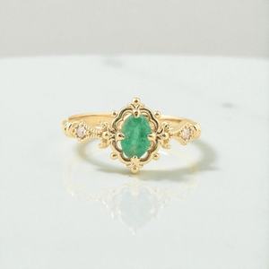 แหวนมรกตแท้ รับรองคุณภาพ แหวนหมั้น เงินแท้ 925 ชุบทอง 14K แหวนแต่งงานสีเขียวสวยหรู - Product Image 1