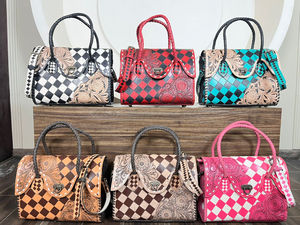 Bolso Tote de Cuero Genuino de Vaca Hecho a Mano Premium 2026 con Patrón a Cuadros y Floral, Bolso de Hombro Estilo Vaquera, Bolso de Diseñador - Product Image 5