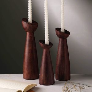 Candelabro de madera clásico hecho a mano, centro de mesa decorativo para interiores rústicos y decoración elegante de mesa - Product Image 6