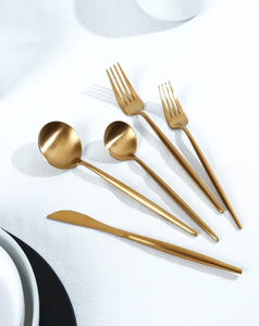 Elegante Juego de Cubiertos Metálicos con Mango Rosa, Cuchara y Tenedor para Servir, Utensilios de Cocina Pulidos para Decoración de Mesa y Catering - Product Image 3