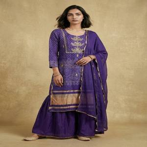 Ensemble Anarkali VASTRA COTTAGE en Georgette avec imprimé numérique, dupatta orné de miroirs, pantalon en coton, entièrement cousu, tenue de soirée - Product Image 5