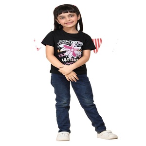 T-shirt à col rond 100% coton personnalisé pour filles disponible dans différentes méthodes et matériaux d'impression main à vendre - Product Image 4