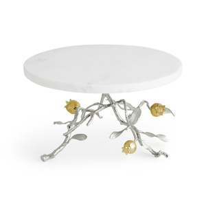 Bol à fruits en aluminium, centre de table moderne, luxe décoratif, or, écologique, durable, 2026 Saleem International - Product Image 1