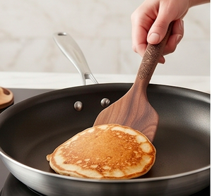 Ensemble d'ustensiles de cuisine en bois sculpté à la main, design bohème, cuillères et spatules réutilisables pour le camping et la salle à manger - Product Image 6
