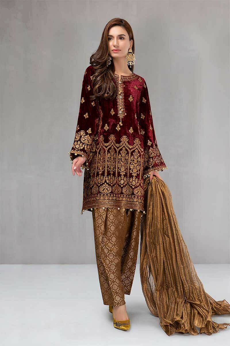 golden velvet dress pakistani Ramsha Pakistani Luxury Velvet Dress
