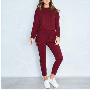 ชุดวอร์ม2ชิ้นสำหรับผู้หญิง,เสื้อครอปและกางเกงขายาวมีฮู้ดและโลโก้แบบเฉพาะ - Product Image 1