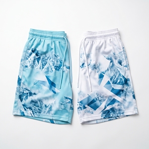 Shorts en maille à motif camouflage numérique personnalisé pour hommes, shorts d'entraînement de basket-ball par sublimation - Product Image 3