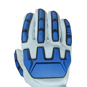 Guantes de seguridad TPR transpirables, de material suave, de alta protección para las manos, con un diseño único y logotipo personalizado. - Product Image 4