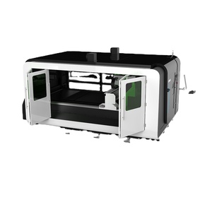 Máquina de corte láser de fibra <span class=keywords><strong>óptica</strong></span> CNC de <span class=keywords><strong>una</strong></span> sola mesa para chapas de aluminio con cubierta completa cerrada alta calidad - Product Image 5