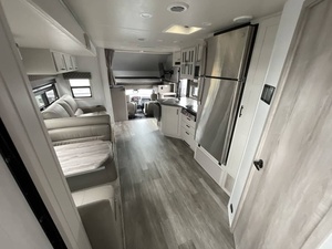 Dynamax Isata 5 34DS4X4 d'occasion 2023 - Product Image 6