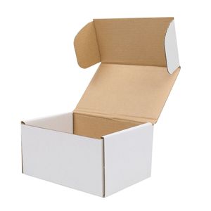 Scatole Ondulate Bianche/Gialle per Confezioni Regalo Industriali, 50 Pezzi, 6x4x2 (15.2x10x5cm), Rivestimento UV, Finitura Texturizzata, MOQ 100 Pezzi - Product Image 1
