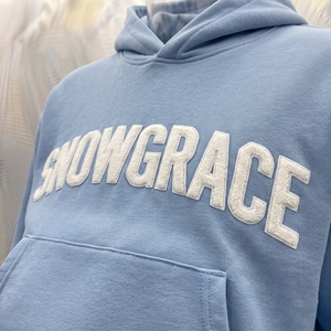 Sweat-shirt à capuche pour homme Snowgrace, coupe ample, en molleton de coton, décontracté, pour l'automne, avec poche et logo brodé sur le devant - Product Image 6