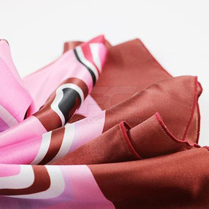 Lightweight 100% Silk Material Women <b>Square</b> <b>Scarf</b> High Quality Foldable All Season Use Elegant Floral Pattern Customizable - Product Image 4