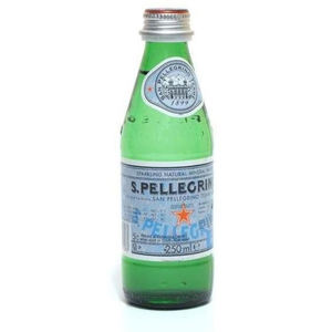 Compre Agua Mineral Natural Gasificada S.Pellegrino, 8.45 Fl Oz (paquete de 6) Botellas al Mejor Precio, Pedido al por Mayor de San Pellegrino - Product Image 4