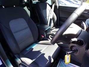 OFERTA JUSTA 2020 TUCSON 1.6 HATCHBACK - Product Image 5