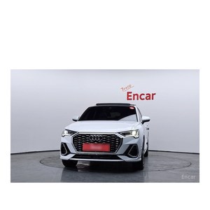 Audi Q3 35 TDI Premium Sportback décembre 2022 8 575 km Diesel Sièges en cuir avec caméra de recul - Product Image 3