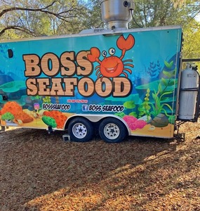 Camión de Comida de Mariscos Totalmente Personalizado para Chefs Profesionales de Comida Callejera, Diseñado para Entregar el Sabor Fresco del Océano - Product Image 5
