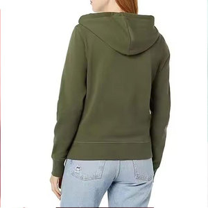 Sudadera Corta Informal de Alta Calidad para Mujer, Diseños Clásicos y Elegantes, Sudadera Corta Transpirable y Antipilling para Invierno - Product Image 4