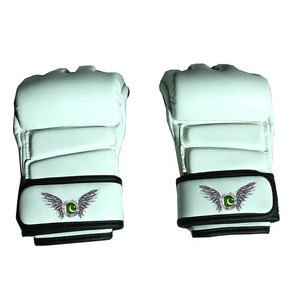 ถุงมือชกมวย MMA แบบสั่งทำพิเศษ สำหรับฝึกซ้อมและแข่งขัน ผลิตจากหนัง PU คุณภาพสูง ขายออนไลน์ในราคาที่ดีที่สุด - Product Image 1