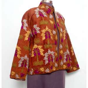 Veste florale brodée artisanale pour femme, style ethnique, doublée coton, pour automne/hiver, avec logo frontal, style bohème - Product Image 4