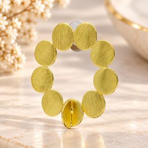 SOUMYA CREATIONS - Pendientes de Botón de Latón Chapado en Oro con Diseño Geométrico Indio, Unisex, para Mujer, Diseño Clásico de Moda, Joyería de la India, Rajasthan - Product Image 2