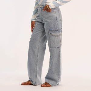 Jeans en denim de haute qualité pour femmes avec étiquette personnalisée, fabricant en gros de jeans en denim pour femmes, style cargo pour femmes - Product Image 3