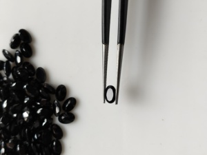 Spinelle noire naturelle 6x4MM taille ovale, pierre précieuse de qualité supérieure pour la fabrication de bijoux - Product Image 3