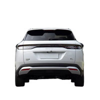 BYD Song L DM-i, véhicule utilitaire sport (SUV) hybride rechargeable 5 portes 5 places, autonomie 130-200 km, pour les acheteurs étrangers
