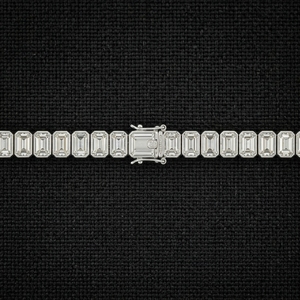 PT950 Platinum Diamond Tennis Bracelet Elegant Lightweight Bezel <b>Set</b> IGI Certified Jewelry for Women Daily Wear - Product Image 2
