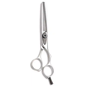Ciseaux de barbier professionnels faits à la main en acier inoxydable légers pour salon de coiffure, ciseaux à effiler à lame tranchante - Product Image 5