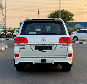 NOUVEAU VÉHICULE 2021 TOYOTA LAND CRUISER 200 SERIES 40 000 KM 7 PLACES 4 CYLINDRES 399 CH TRANSMISSION AUTOMATIQUE - Product Image 6