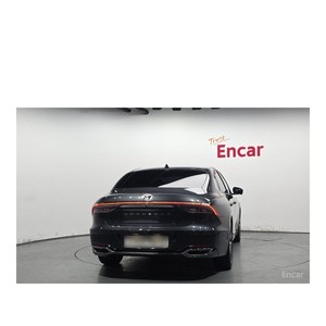 Hyundai Grandeur 2.5 Euro V 2020, Automático, Asientos de Cuero, con Cámara Trasera - Product Image 4