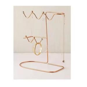 Expositor de Joyería Metálico de Acabado Duradero, Organizador de Joyería de Múltiples Niveles en Forma de Árbol - Product Image 5