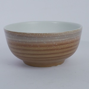 Tazón Pequeño de Cerámica Hecho a Mano con Diseño Japandi y Acabado Moteado con Efecto Madera, Interior Blanco, Apto para Lavavajillas, para Restaurantes, Cafeterías y HORECA - Product Image 2