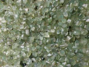 Pierre précieuse naturelle de préhnite en gros pour la fabrication de bijoux, magnifique pierre de préhnite pour accessoires et décoration intérieure - Product Image 2