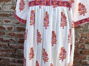 ชุดเดรสพิมพ์ลายด้วยมือ ผ้าฝ้ายอินเดีย ชุดยาว คอวี แขนยาว ลายดอกไม้ สำหรับผู้หญิง - Product Image 2