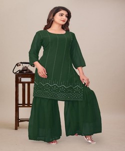 NUEVA COLECCIÓN: Conjunto de Top y Sharara con Lentejuelas y Dupatta, Ropa Festiva, Precio al por Mayor, Prenda Étnica, Tejido de Algodón Verde - Product Image 5