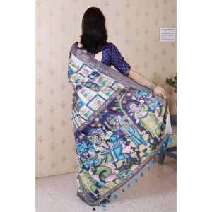 Sari de Seda Tussar Azul Elite Weaves con Estampado Kalamkari de Figuras Audaces y Borde Tejido con Zari para Fiestas y Festivales - Product Image 4