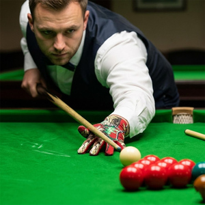 Guantes de Snooker Duraderos con Diseño de Tres Dedos y Poliéster/Lycra Ligero Ajustable para Práctica y Competición de Billar - Product Image 4