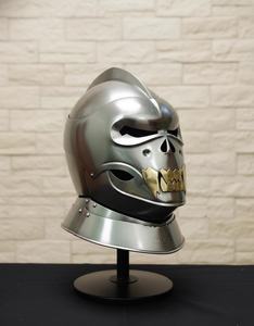 Casque médiéval de chevalier impérateur en acier pour cosplay et cadeau d'Halloween - Product Image 5