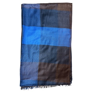 Écharpe unisexe de luxe à larges rayures, tissée à la main, bleu et marron, châle d'automne, écharpe unisexe, best-seller - Product Image 3