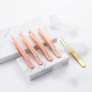 Pinzas para Cejas Forgieline Rose Gold, Puntas Inclinadas y Planas, Aplicador de Pestañas, Logotipo Personalizado, Juego de 4 Piezas, Acero Inoxidable - Product Image 5